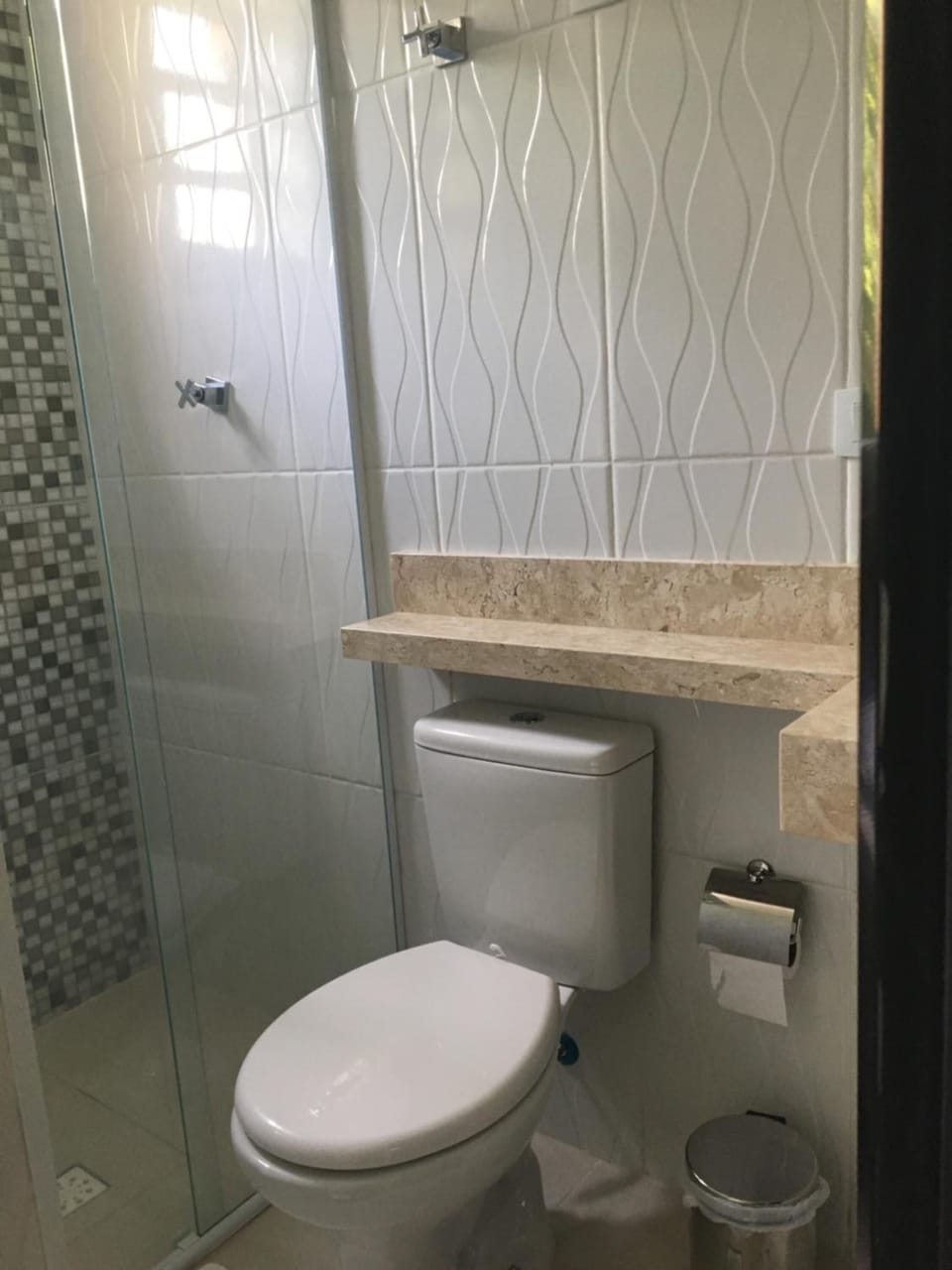 Shower, towels