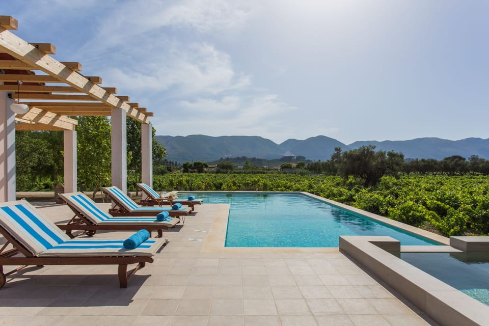 Villa Elissavet - Pool with a view