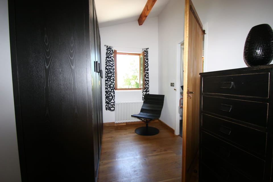 Master dressing room with plenty of storage and room for 2 cots.