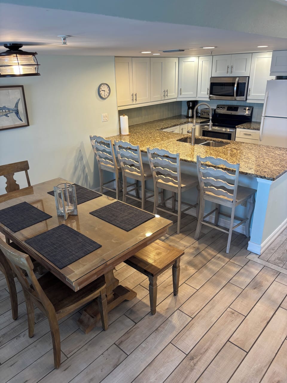 dining seating for 6 