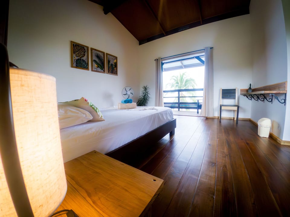Classic Double Room | 1 bedroom, premium bedding, bed sheets