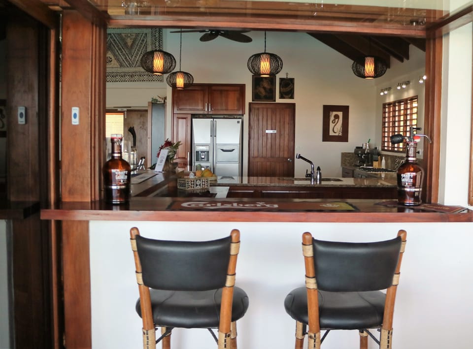 Poolside bar