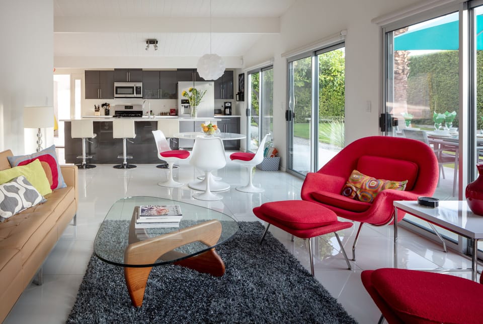 Light and airy Living room