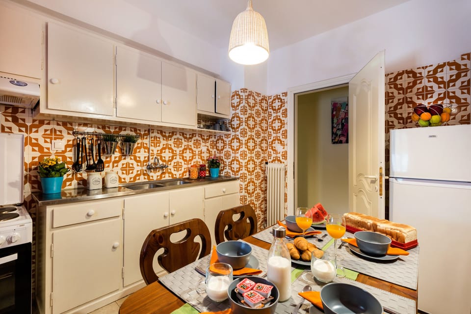 Family Apartment, 2 Bedrooms | Private kitchen | Fridge, oven, stovetop, coffee/tea maker