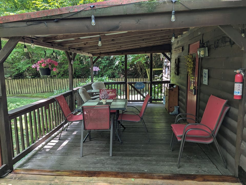 Cover deck seating area 