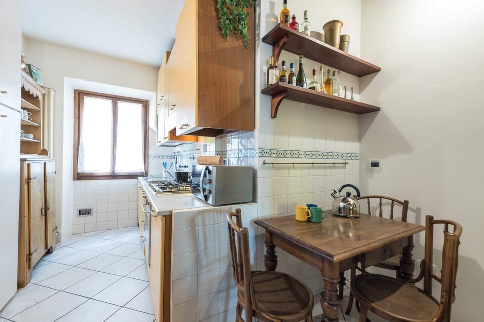 Deluxe Apartment, 2 Bedrooms, City View | Private kitchen | Full-size fridge, microwave, oven, stovetop