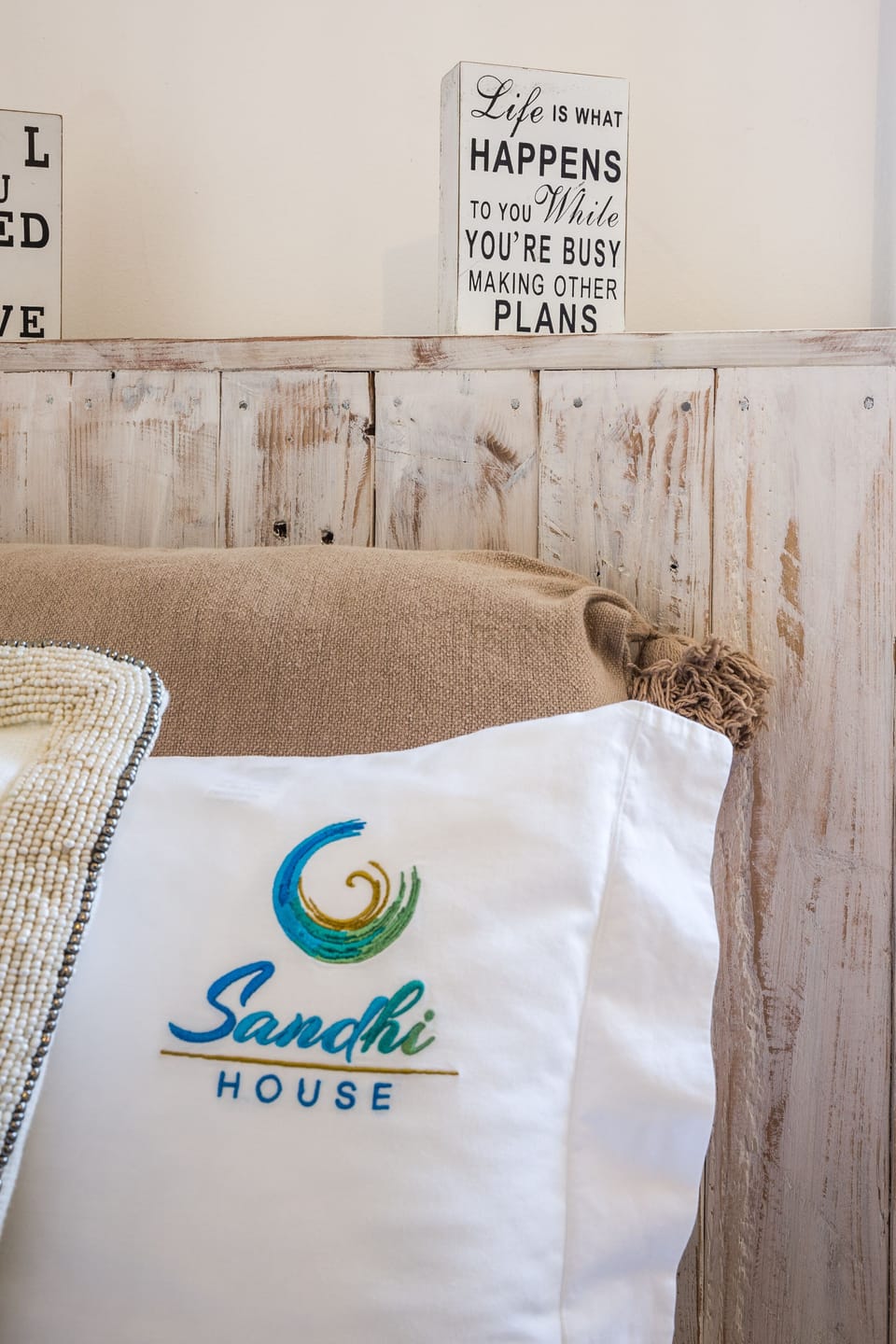Basic Double Room | Bathroom | Shower, slippers, heated floors, towels