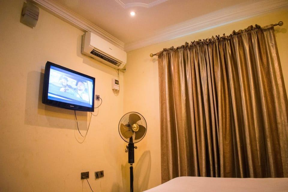 Royal Double Room, 1 Double Bed | Premium bedding, desk, internet