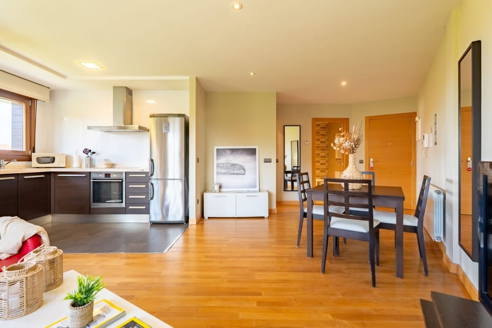 Deluxe Apartment, 1 Double Bed with Sofa bed | Living area | LCD TV