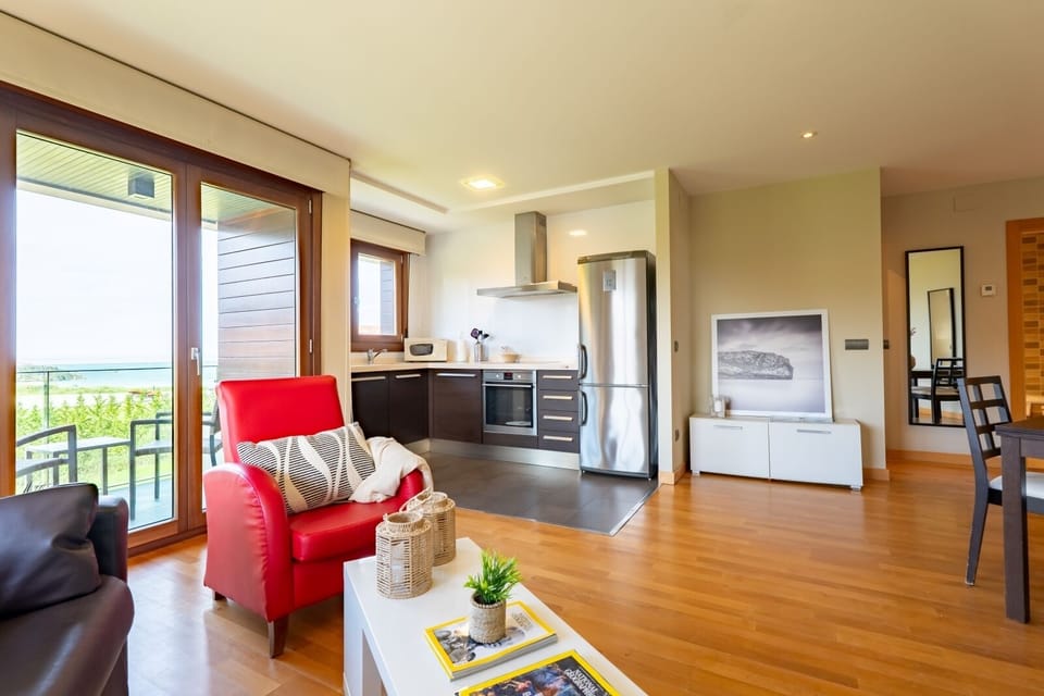 Deluxe Apartment, 1 Double Bed with Sofa bed | Living area | LCD TV