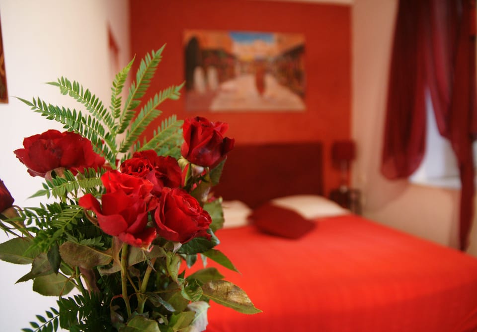 Standard Double Room | 1 bedroom, Select Comfort beds, in-room safe, individually furnished
