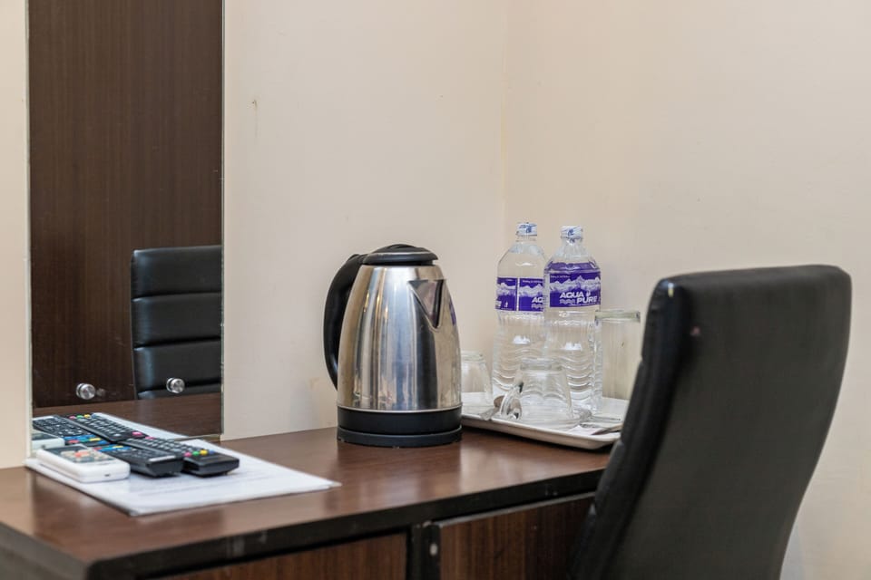 Premium bedding, desk, laptop workspace, free WiFi
