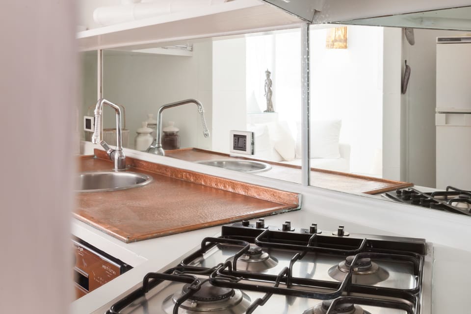 Apartment | Private kitchen | Fridge, stovetop, dishwasher, espresso maker
