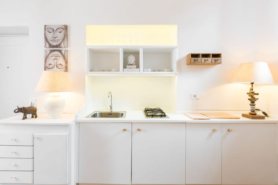 Apartment | Private kitchen | Fridge, oven, stovetop, espresso maker