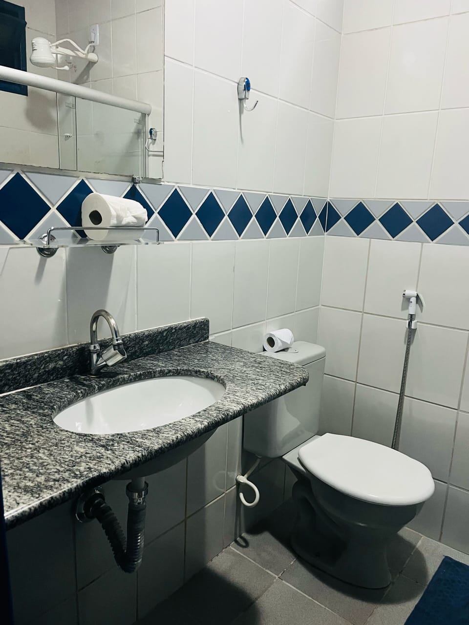 Shower, towels