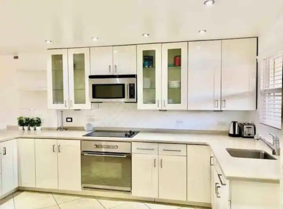 Luxury Townhome, Multiple Beds, Non Smoking | 2 bedrooms, in-room safe, blackout drapes, iron/ironing board
