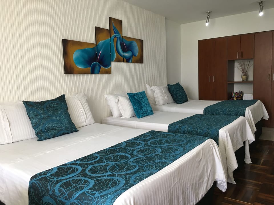 Standard Triple Room, 3 Twin Beds, Non Smoking | Premium bedding, down comforters, minibar, in-room safe