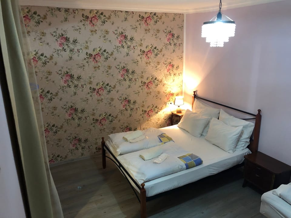 Family Apartment | Egyptian cotton sheets, premium bedding, individually furnished