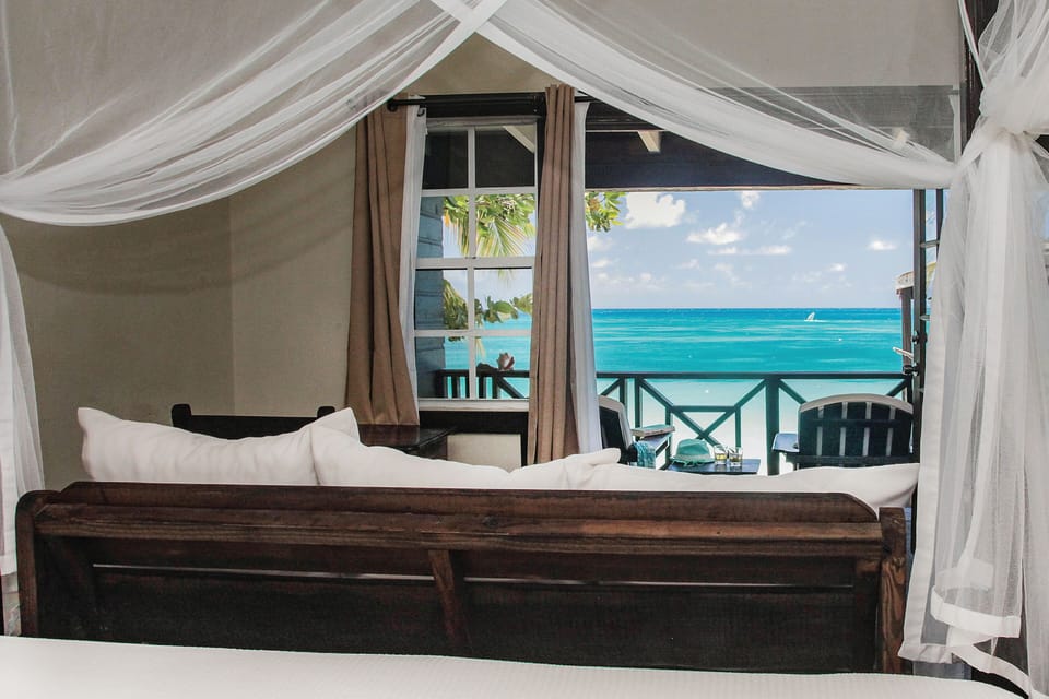 Sunset Beachfront Room | Premium bedding, pillowtop beds, minibar (free items), in-room safe