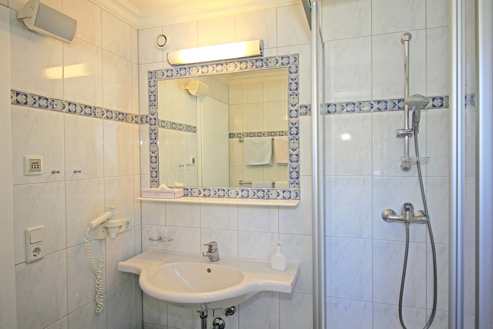 Hair dryer, towels