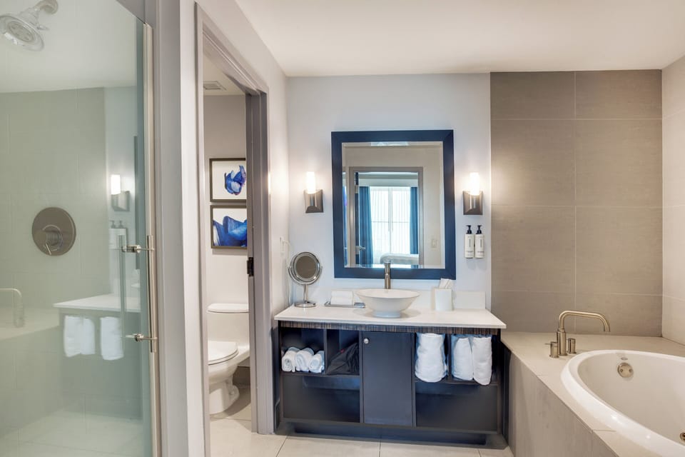 Suite, 1 Bedroom | Desk, blackout drapes, iron/ironing board, cribs (surcharge)