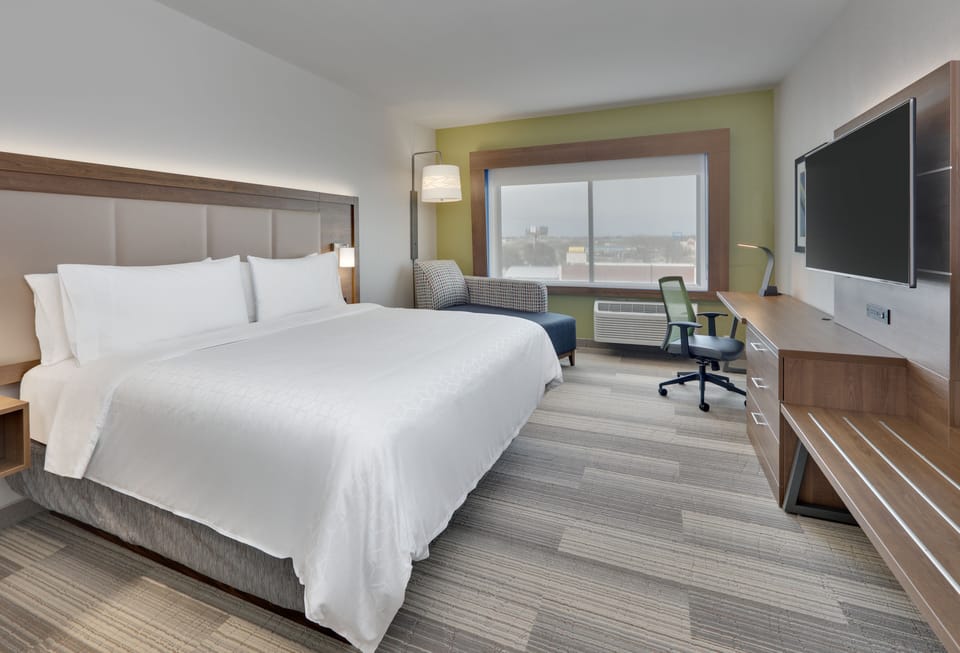 Premium bedding, memory foam beds, in-room safe, desk