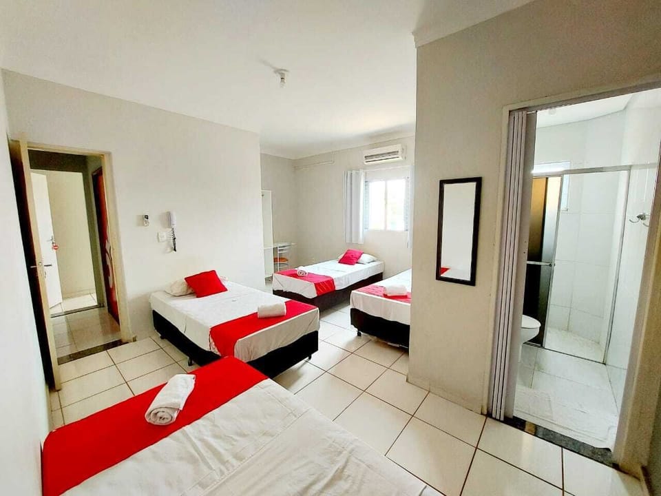 Quadruple Room | Free WiFi, bed sheets