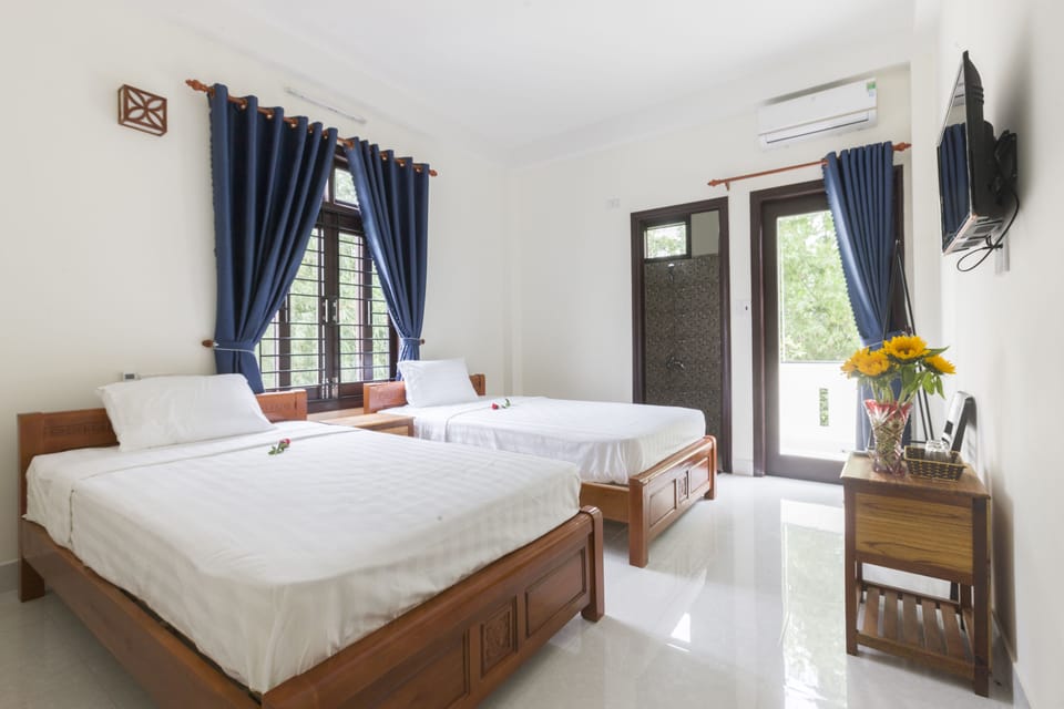 Deluxe Double or Twin Room | Desk, soundproofing, free WiFi, bed sheets