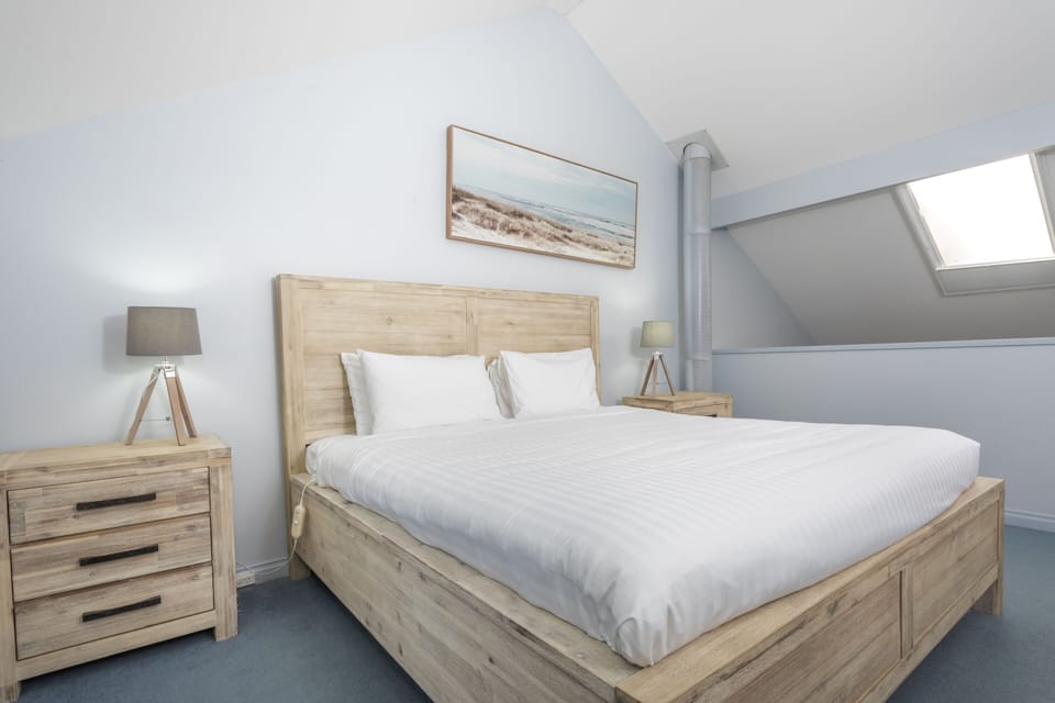 Apartment | Individually decorated, individually furnished, blackout drapes