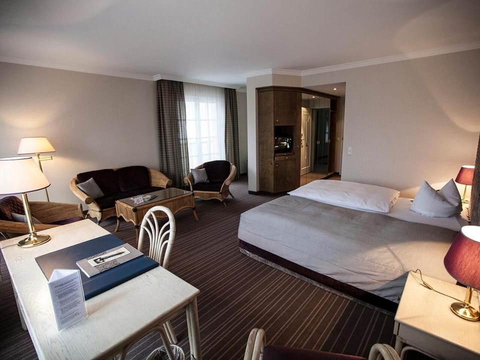 Hypo-allergenic bedding, pillowtop beds, minibar, in-room safe