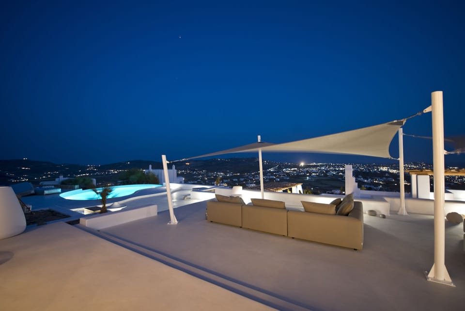 Deluxe Suite | Terrace/patio