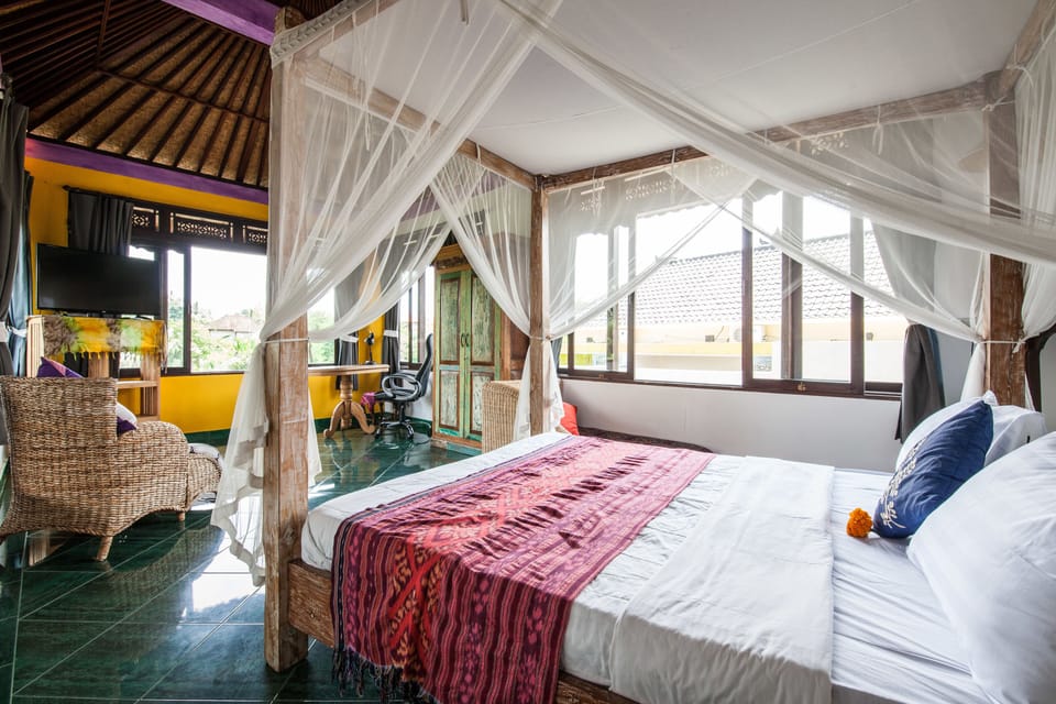 Traditional Villa, 2 Bedrooms, Garden Area | Room amenity