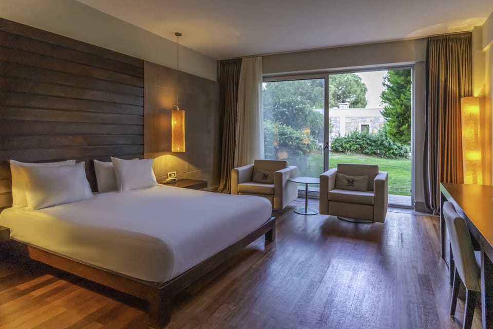 Deluxe Room, Garden View | Garden view