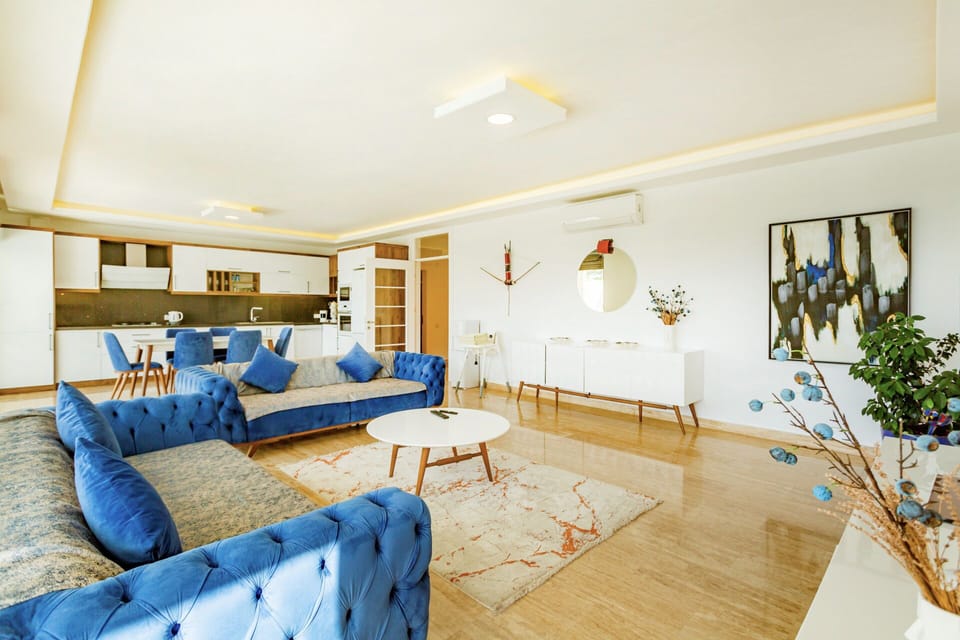 Deluxe Villa | Living area | LCD TV, table tennis, heated floors
