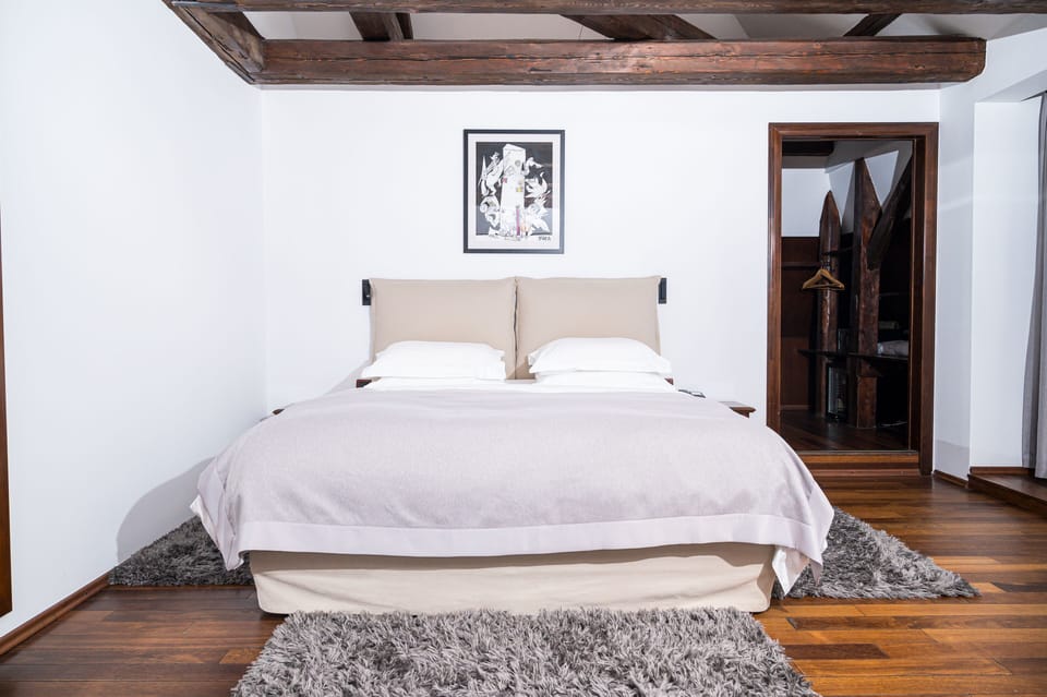 Superior Double Room | Minibar, in-room safe, desk, soundproofing
