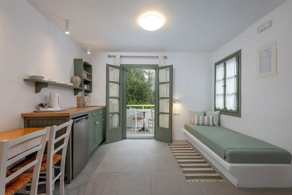 Private kitchenette
