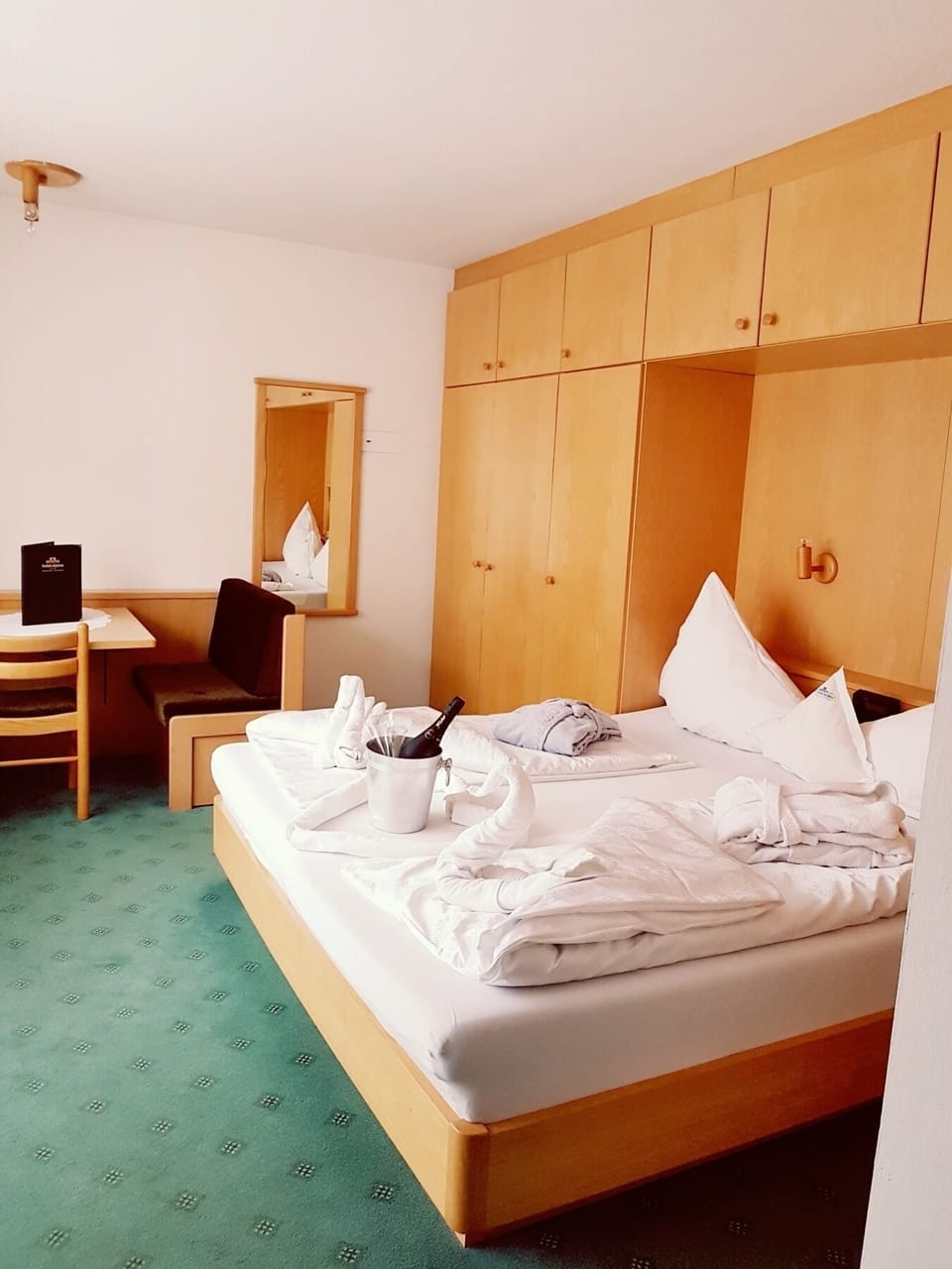 Comfort Double Room | Bed sheets