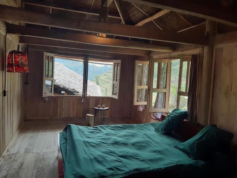 Soundproofing, WiFi (free), bed sheets
