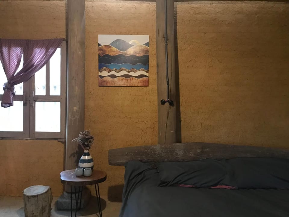 Soundproofing, WiFi (free), bed sheets