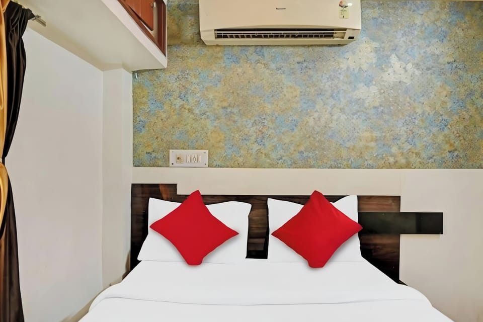 Premium Deluxe Room | Free WiFi