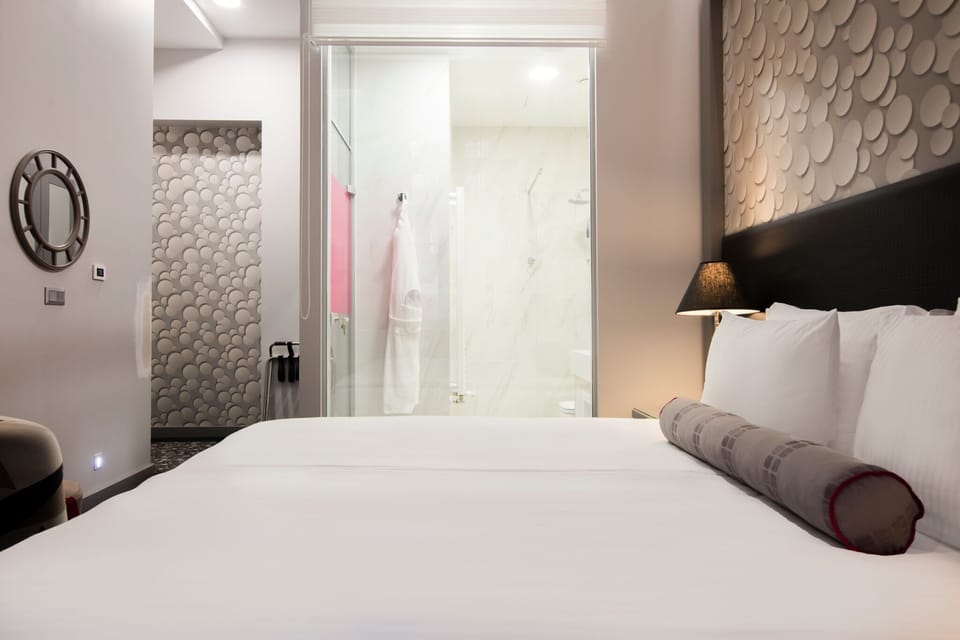 Superior Room | Select Comfort beds, in-room safe, desk, soundproofing