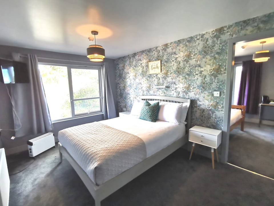 Deluxe Quadruple Room, Multiple Beds, Non Smoking, Ensuite (Wing King Room 13-Ground Floor) | Individually decorated, individually furnished, blackout drapes