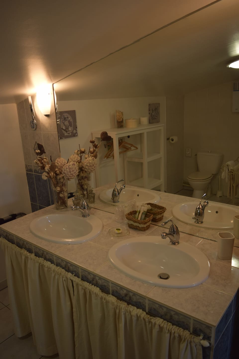 Honeymoon Double Room, Non Smoking (Coton et Lin) | Bathroom sink