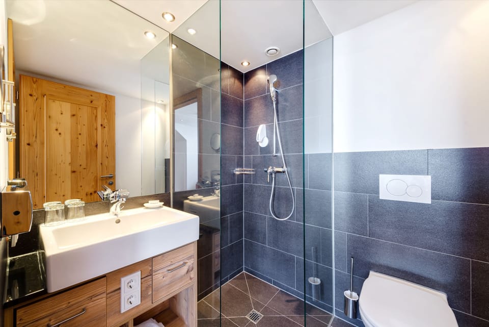 Free toiletries, hair dryer, bathrobes, slippers