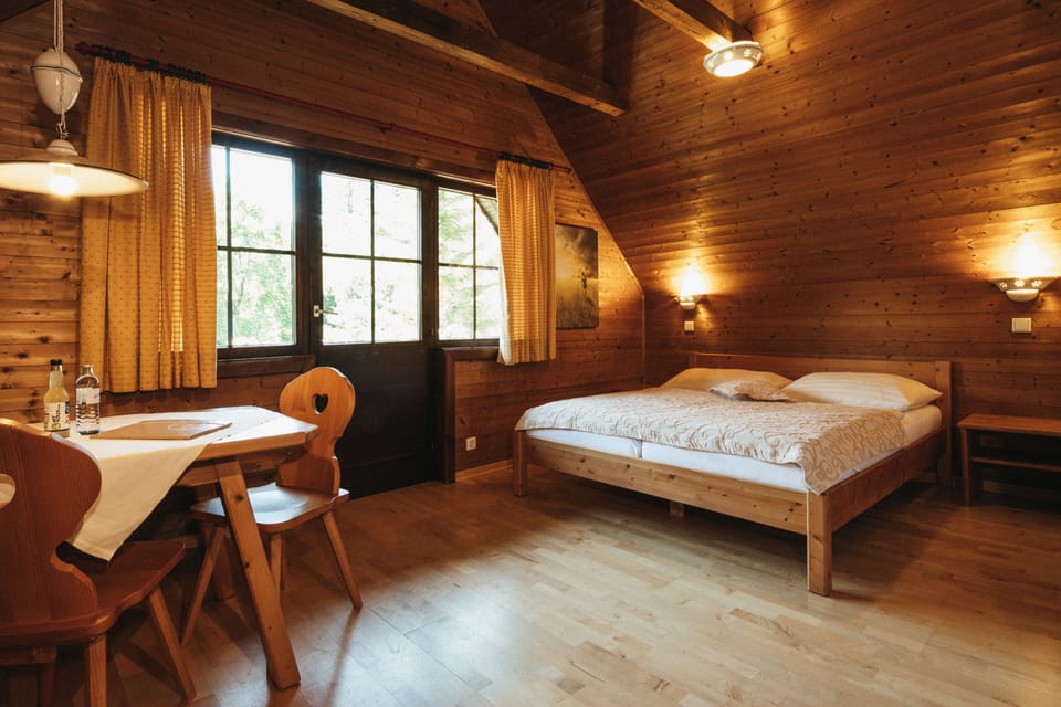 Apartment, 1 Bedroom (cleaning fee included) | Hypo-allergenic bedding available, in-room safe, blackout drapes