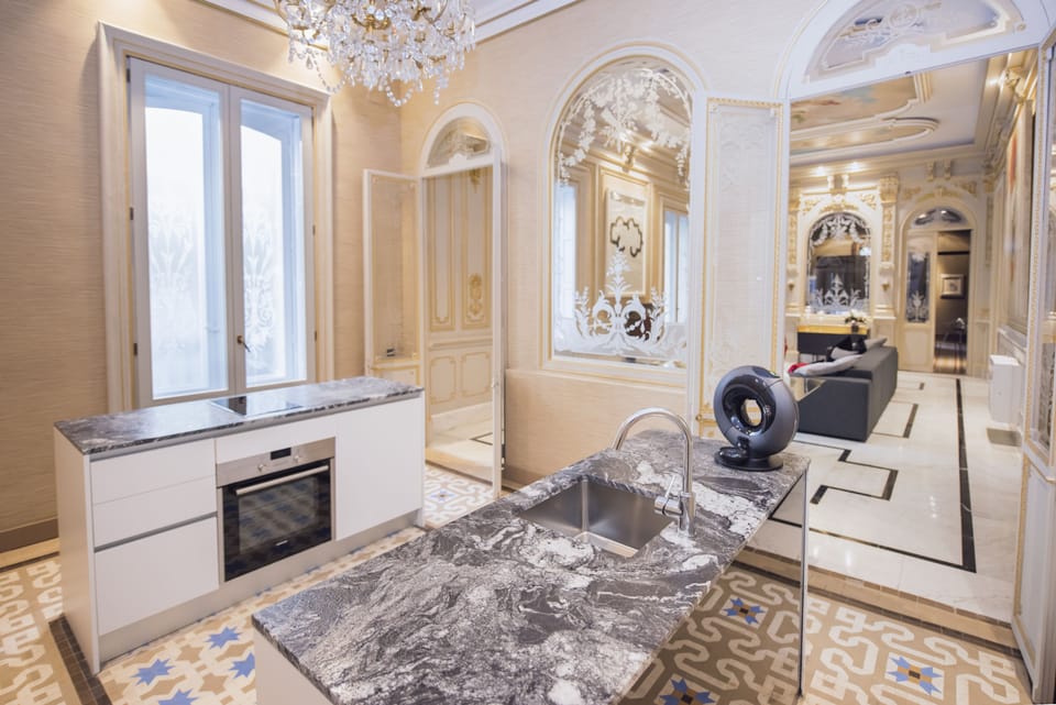Private kitchen