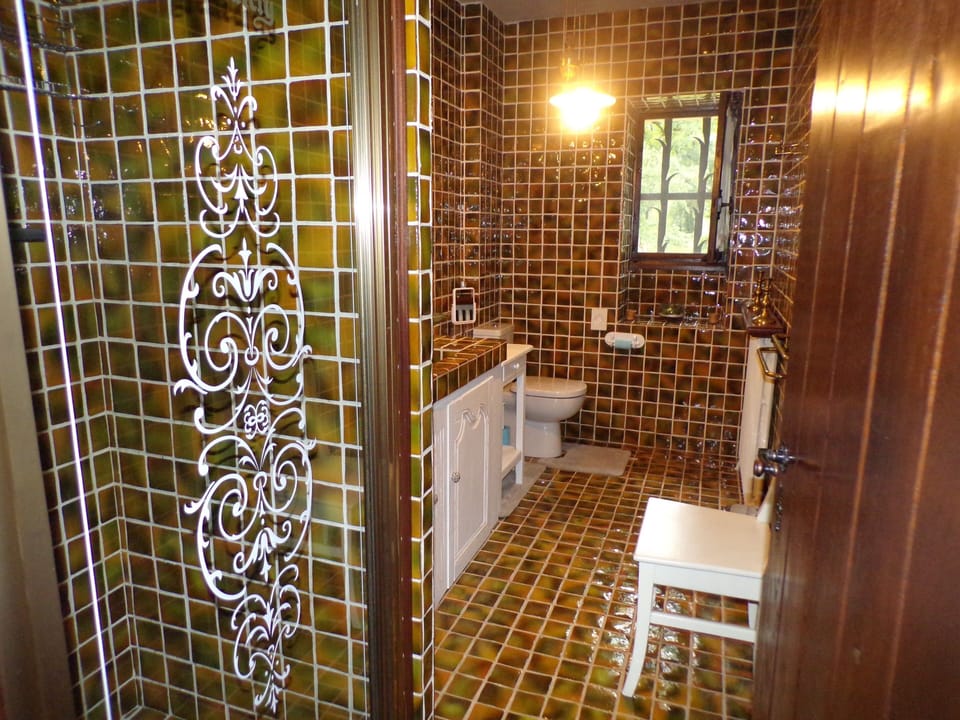 Double Room, Ensuite (Vue sur la rivière) | Bathroom