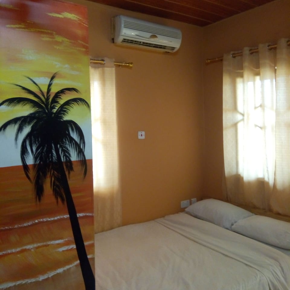 City Double Room, Non Smoking | Hypo-allergenic bedding available, desk, blackout drapes, WiFi (free)