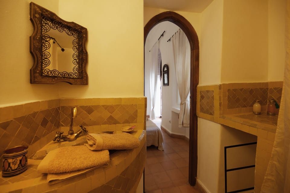 Twin Room | Individually decorated, individually furnished, free WiFi, bed sheets