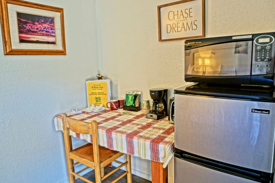 Family Double Room, 2 Queen Beds, Refrigerator & Microwave | Living room | Smart TV, Netflix